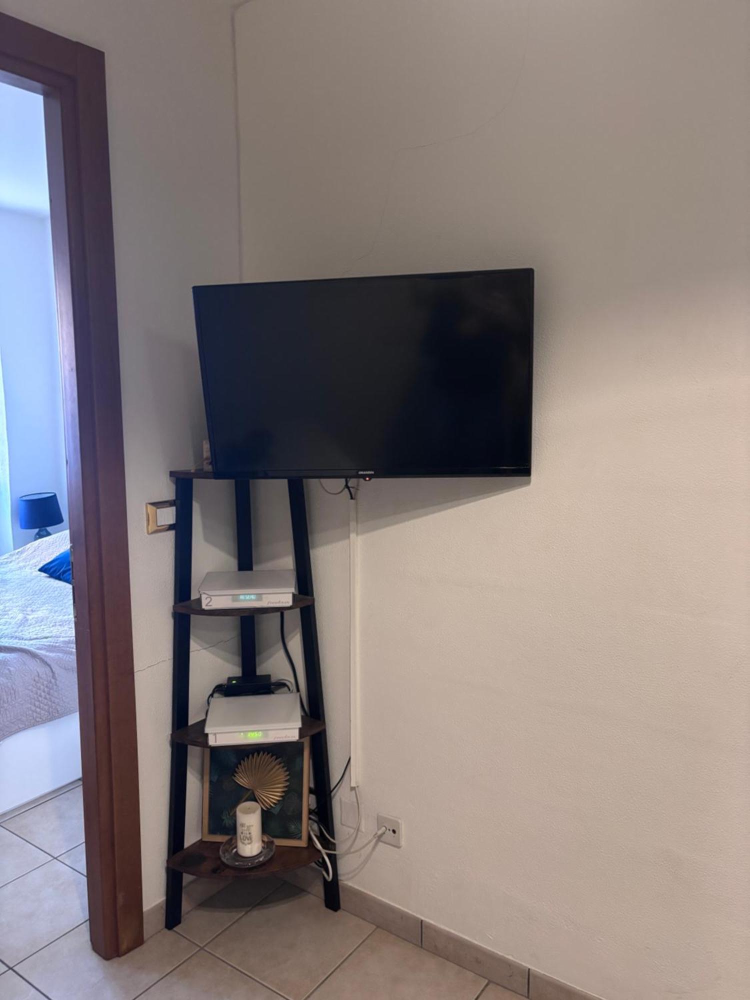 Joli Appart 29M2 En Vieille Ville Menton 2 Mins De La Mer Dış mekan fotoğraf